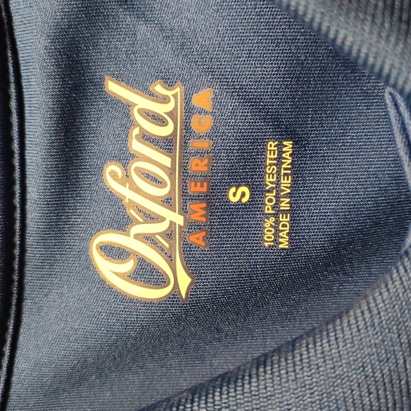 EUC Oxford America Men's Short Sleeve Polo, Size S, 100% Polyester, Blue - Picture 2 of 5